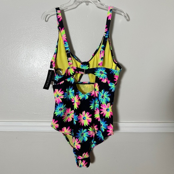3/$20 💥California Waves NWT One Piece Swimsuit Black Neon Floral Keyhole Bust - Picture 3 of 12